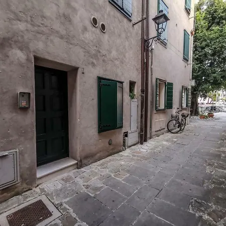 Calle Del Palazzo شقة غرادو